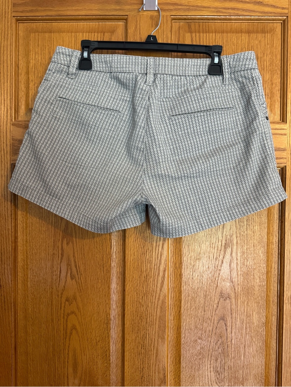 Lole Women’s Gray Patterned Athletic Shorts 17” Waist 4” Inseam EUC size 12 - Picture 2 of 7